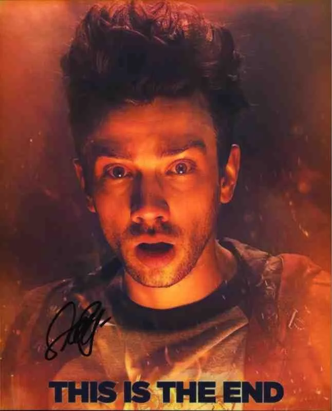 Jay Baruchel — Jay Baruchel signed celebrity 8x10 photo W/Cert Autograph 0177