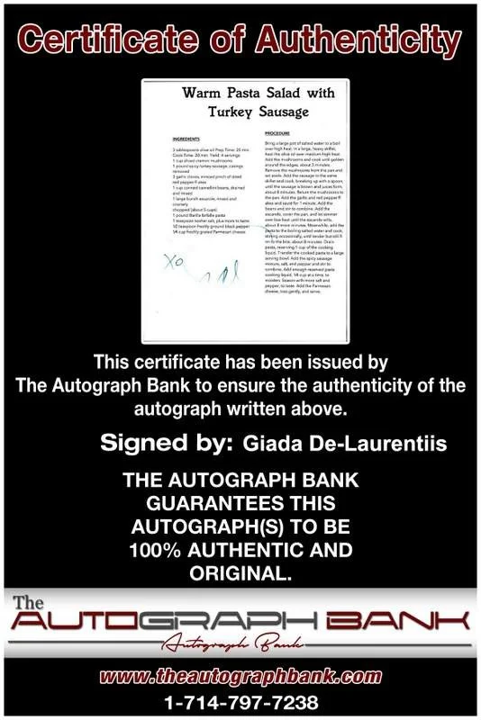 Giada De-Laurentiis — Giada De-Laurentiis signed celebrity 8x10 photo W/Cert Autograph 0138, изображение 2
