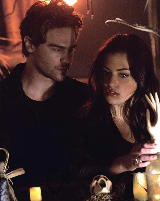 Grey Damon — Grey Damon signed celebrity 8x10 photo W/Cert Autograph 0239