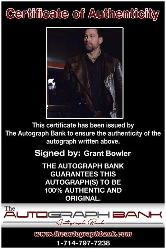 Grant Bowler — Grant Bowler signed celebrity 8x10 photo W/Cert Autograph 0230, image 2