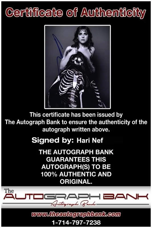 Hari Nef — Hari Nef signed celebrity 8x10 photo W/Cert Autograph 0002, изображение 2