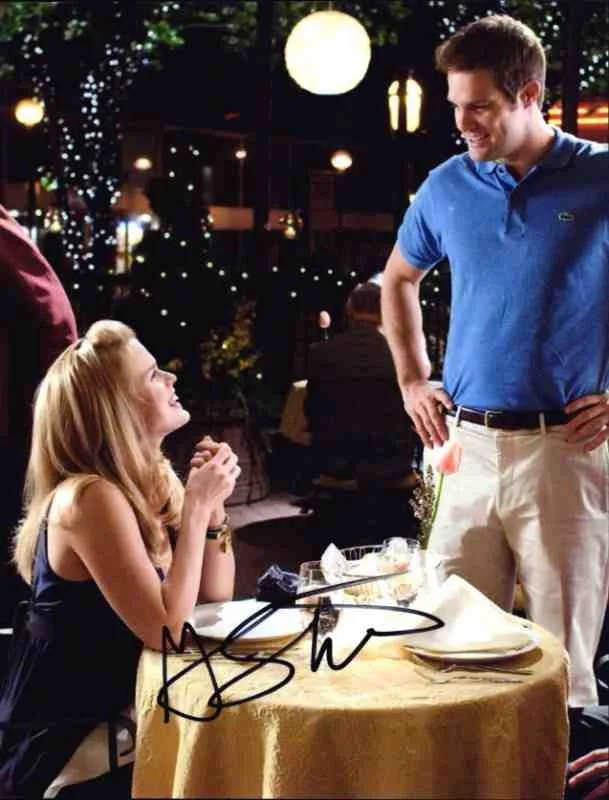 Geoff Stults — Geoff Stults signed celebrity 8x10 photo W/Cert Autograph 0129