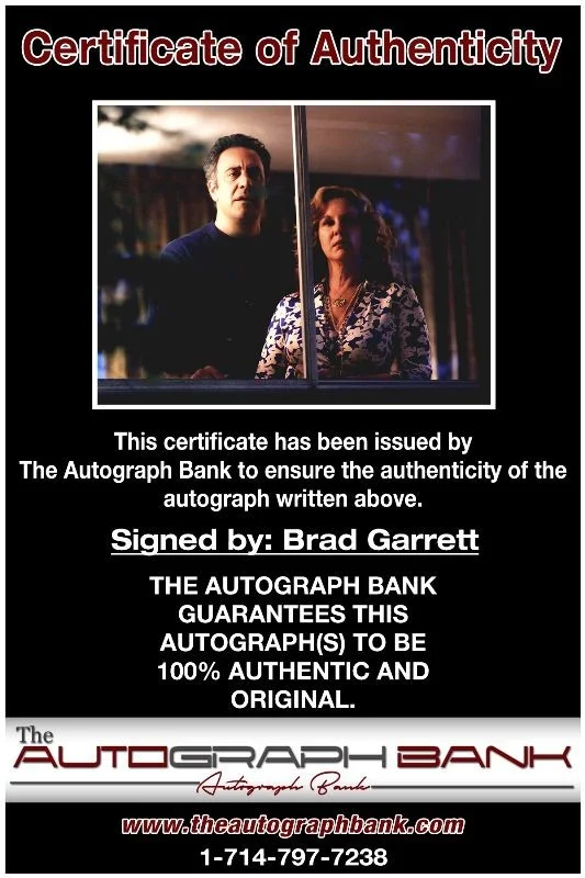Brad Garrett — Brad Garrett authentic signed celebrity 8x10 photo W/Cert Autographed 1327165a, изображение 2