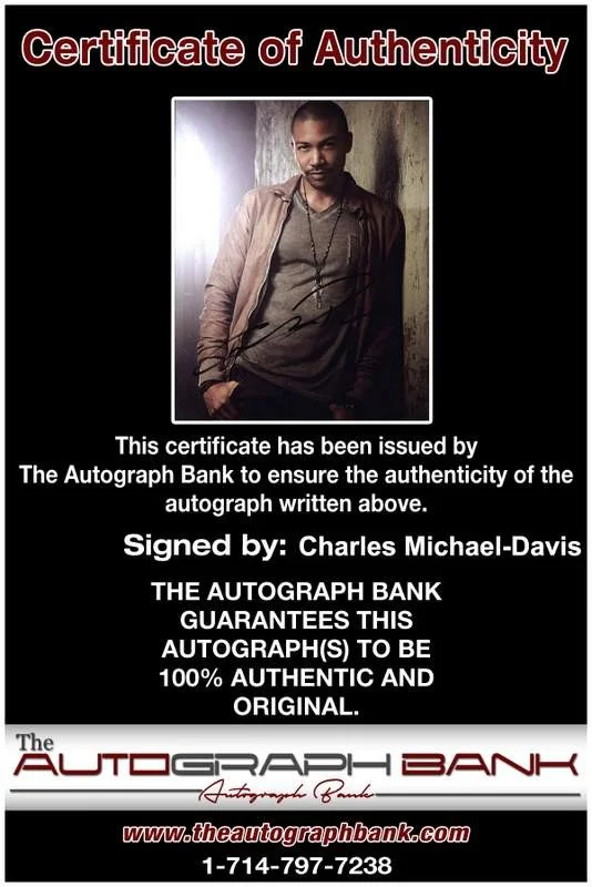 Charles Michael-Davis — Charles Michael-Davis signed celebrity 8x10 photo W/Cert Autograph 0088, изображение 2