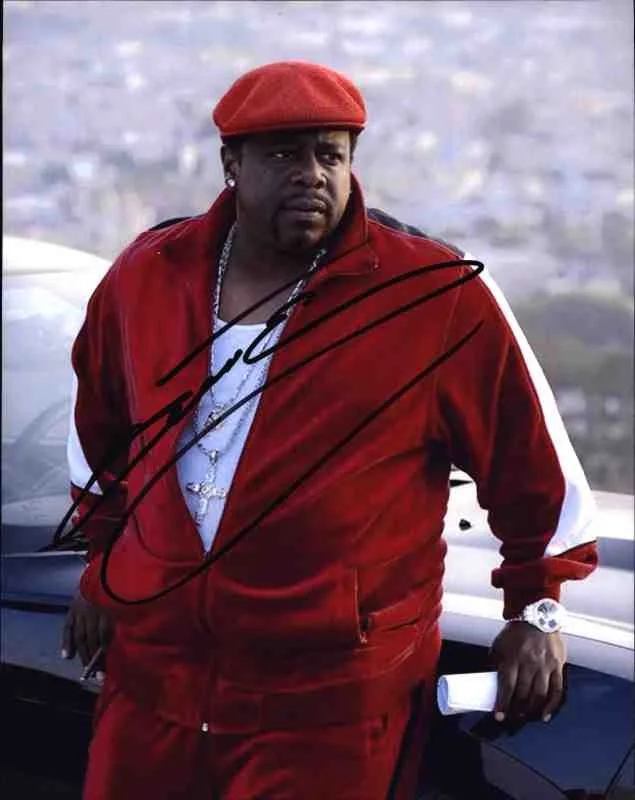 Cedric The-Entertainer — Cedric The-Entertainer signed celebrity 8x10 photo W/Cert Autograph 0071