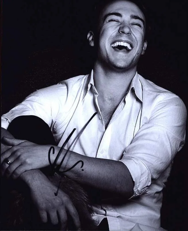 Ben O'toole — Ben O'toole signed celebrity 8x10 photo W/Cert Autograph 0049