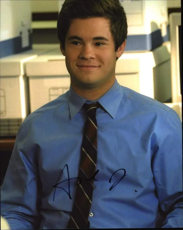 Adam Devine — Adam Devine signed celebrity 8x10 photo W/Cert Autograph 0005