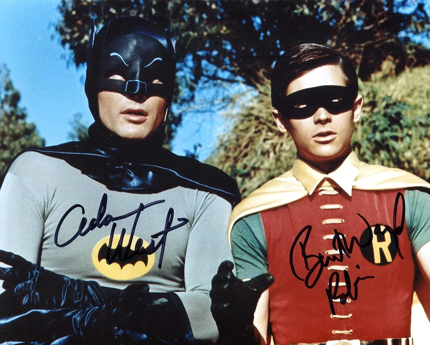 BATMAN CAST — 1966 BATMAN TV SHOW CAST SIGNED 8X11 PHOTO ADAM WEST BURT WARD AUTOGRAPH REPRINT