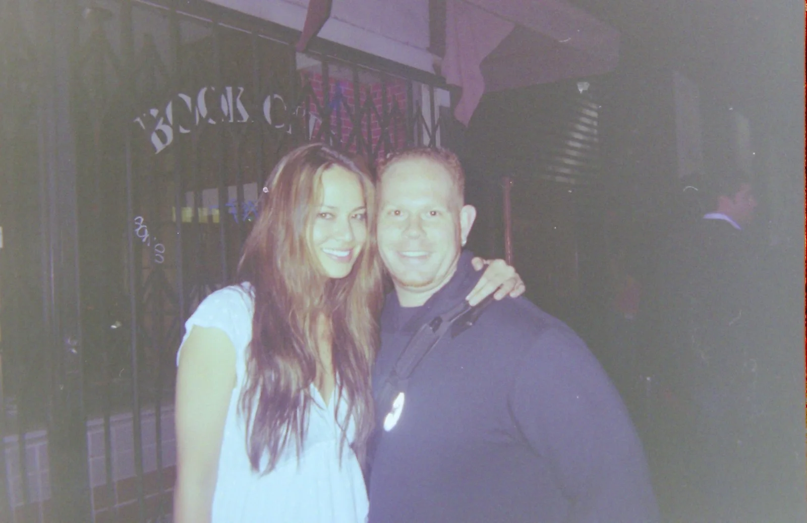 MOON BLOODGOOD — Moon Bloodgood W/COA matted signed index card with photo 11x17 #1, изображение 4