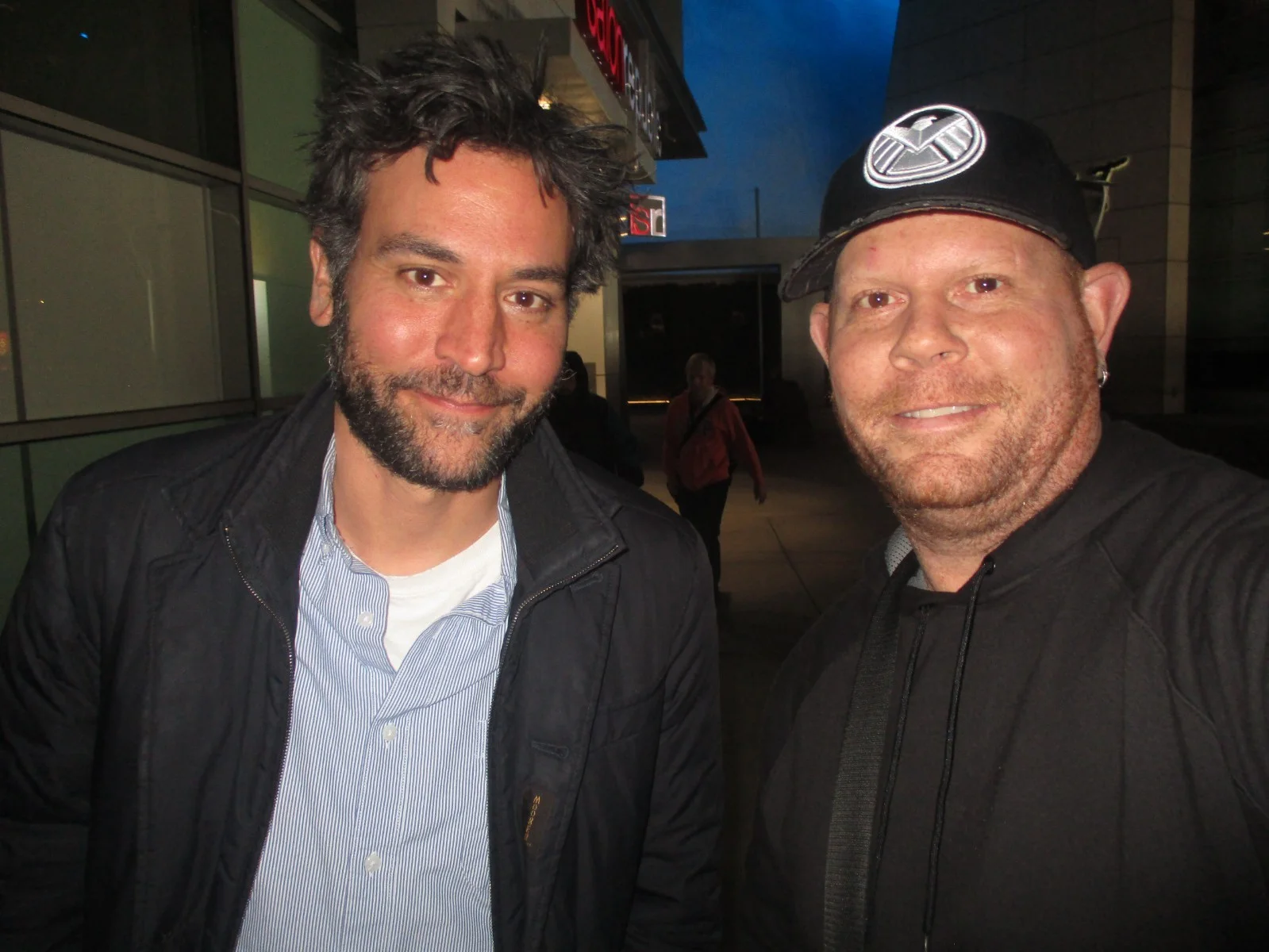 JOSH RADNOR — Josh Radnor How I Met Your Mother matted signed index card with photo 11x17 #1, изображение 3