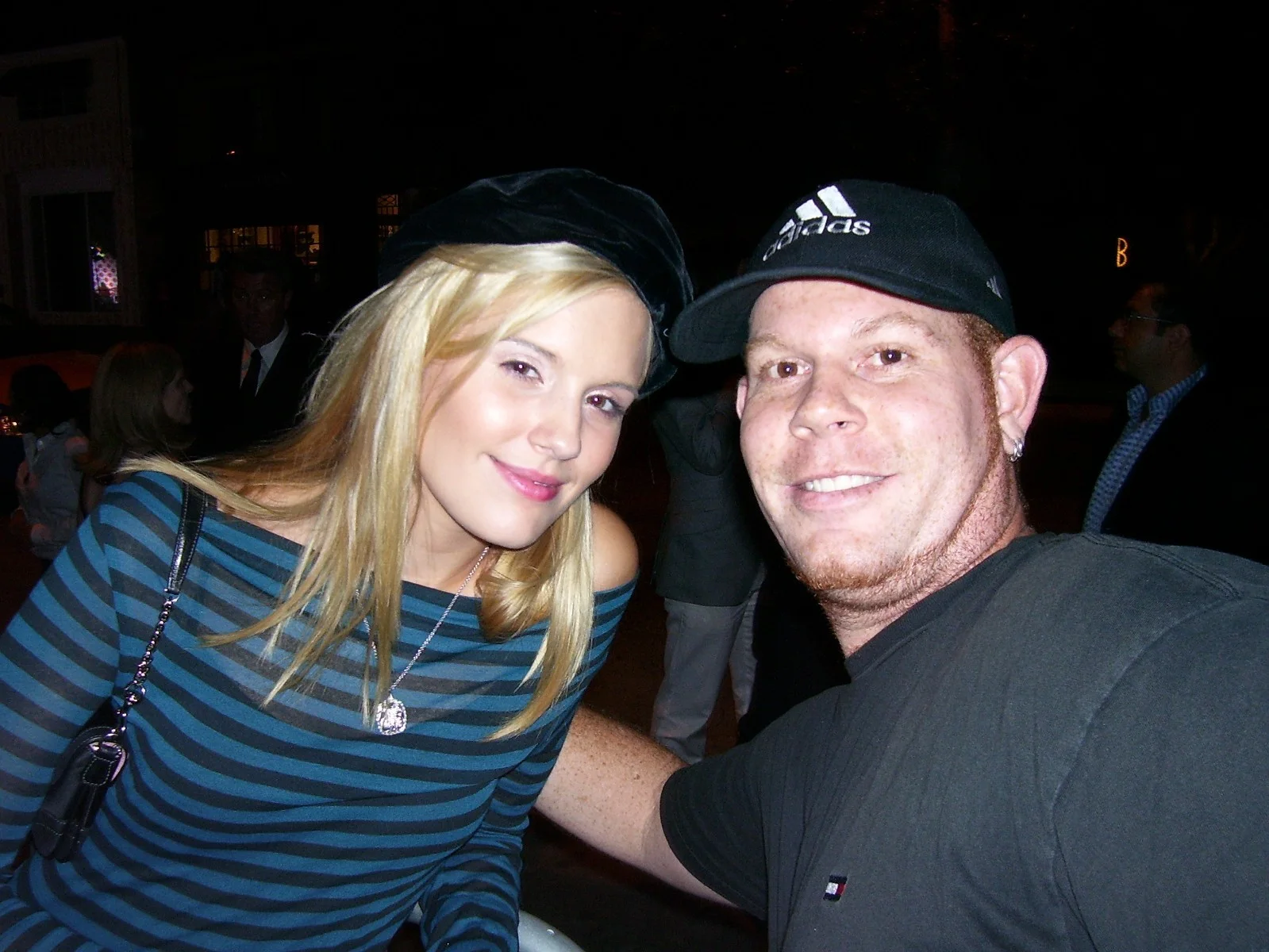 MAGGIE GRACE — Maggie Grace Lost matted signed index card with photo 11x17 #1 Shannon, изображение 5