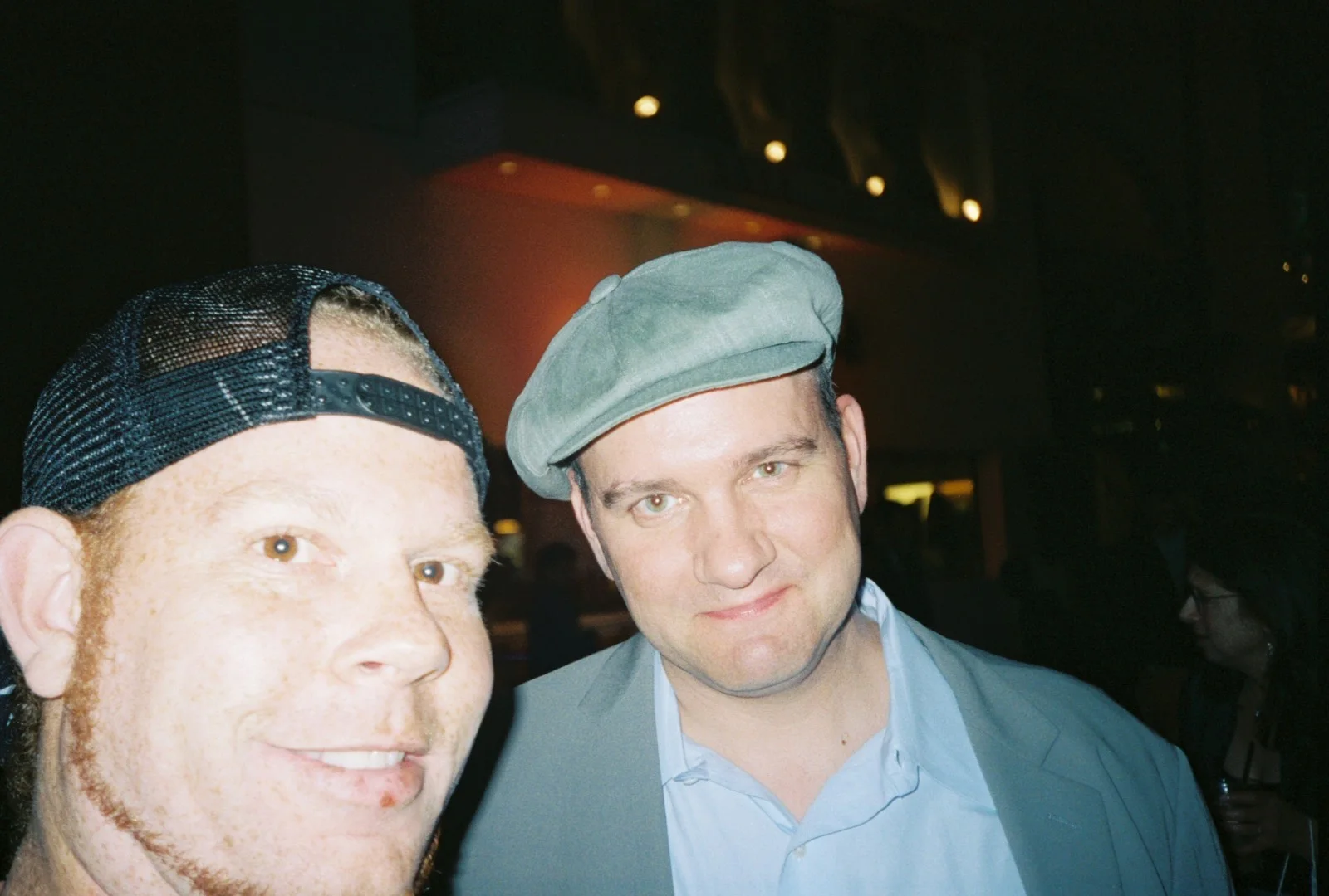 MIKE O'MALLEY — Mike O'Malley Glee W/COA matted signed index card with photo 11x17 #1 Burt, изображение 5
