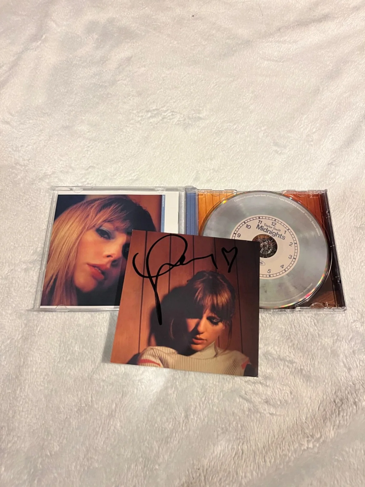 Taylor Swift Signed Moonstone Blue Midnights CD with Heart, image 3