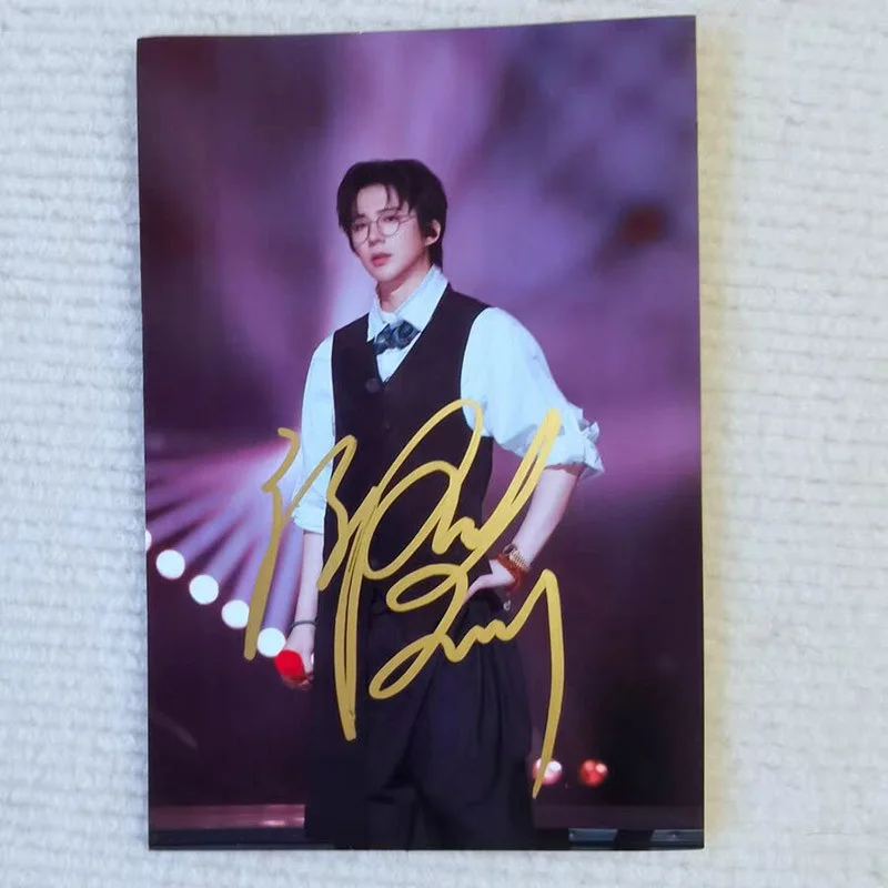 Liu Yuning 天赐的声音 Autographed Signed Photo Card Collecion, изображение 4