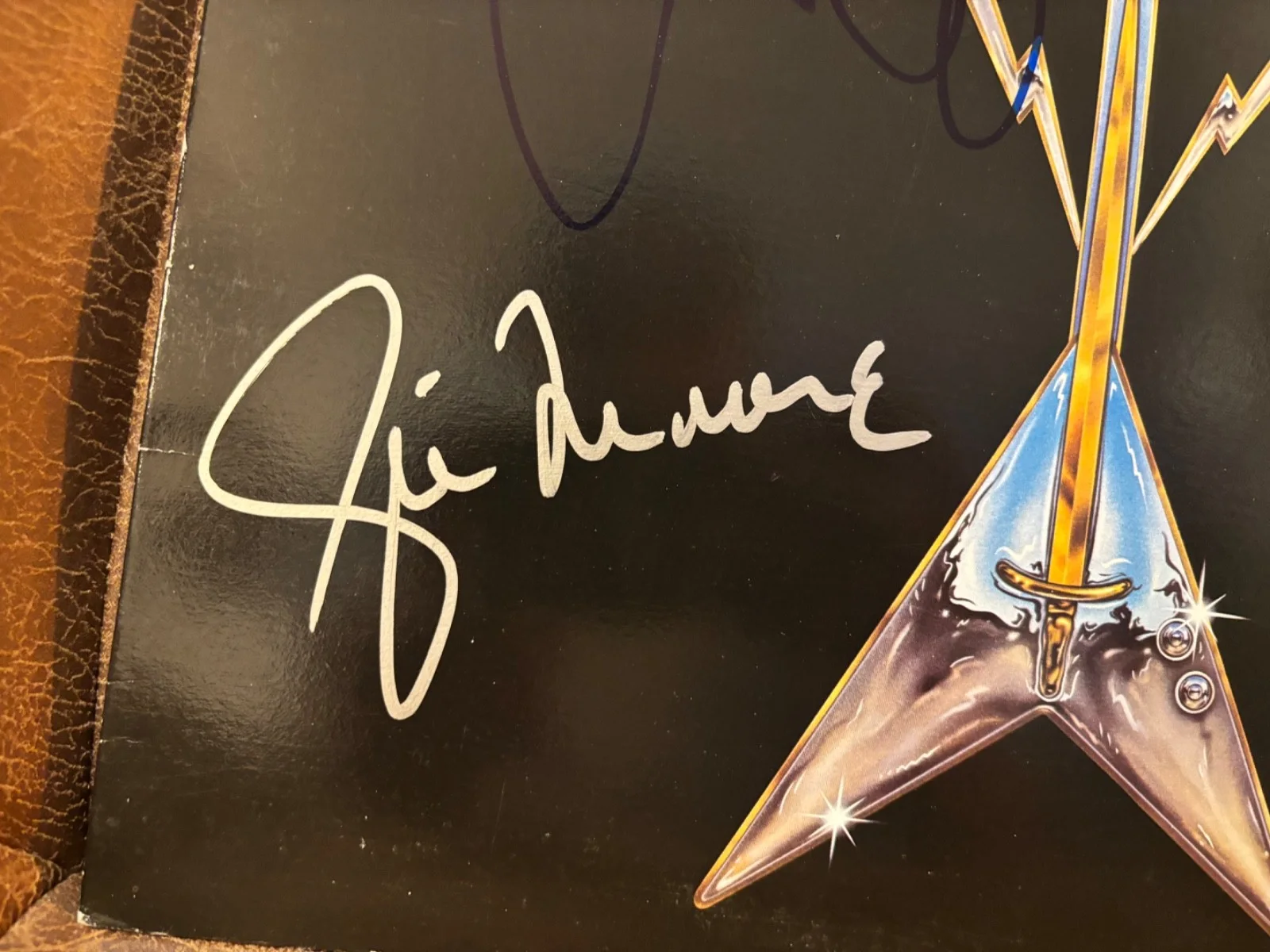 TRIUMPH SIGNED AUTOGRAPHED ALLIED FORCES LP VINYL X2 RIK & GIL RARE PROOF (3), изображение 3