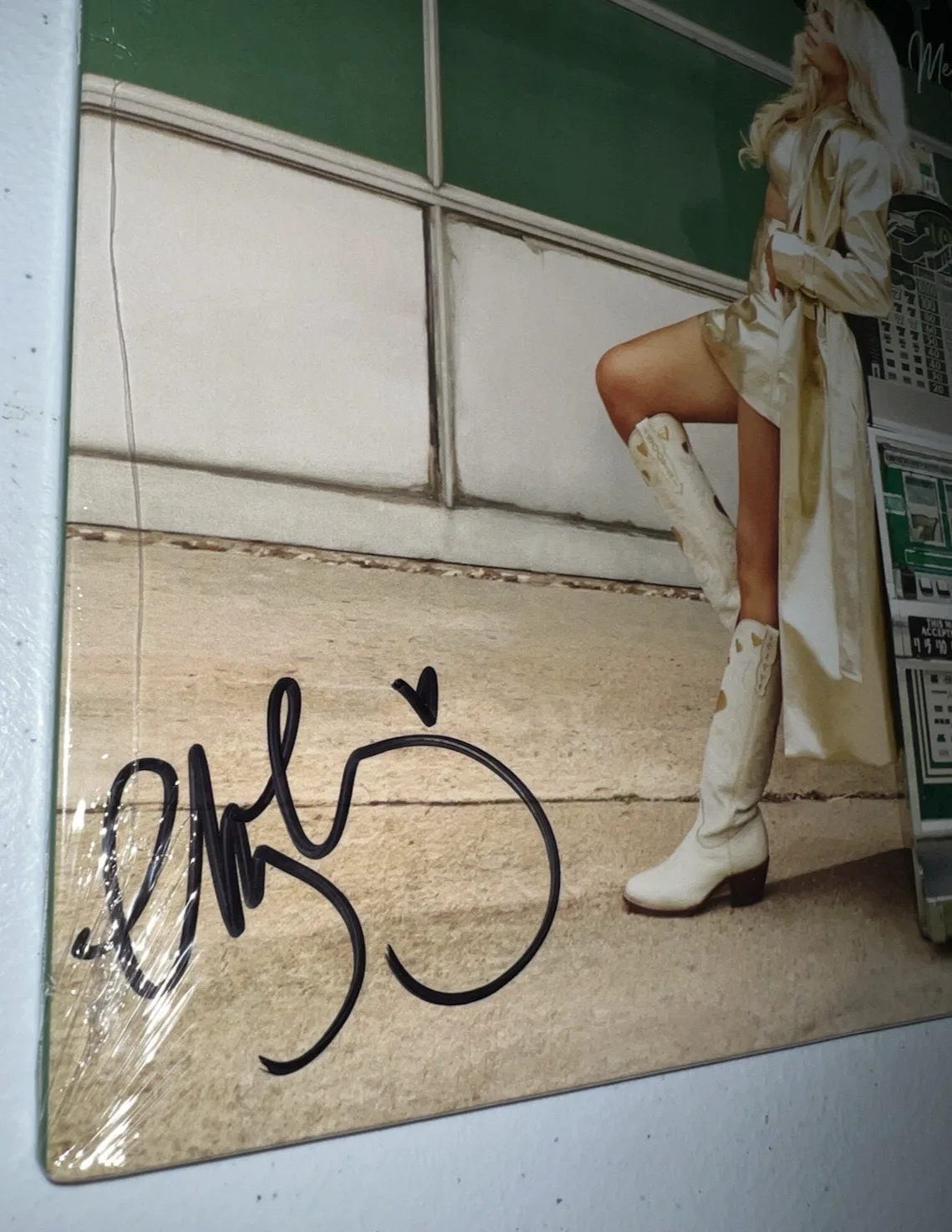 Megan Moroney AUTOGRAPHED SIGNED LUCKY LP Green Vinyl Limited New, image 2