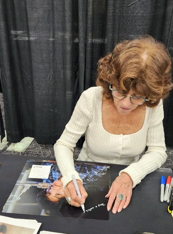 Adrienne Barbeau — Adrienne Barbeau The Fog signed autographed 11x14 photo w/ quote. JSA Cert, изображение 5