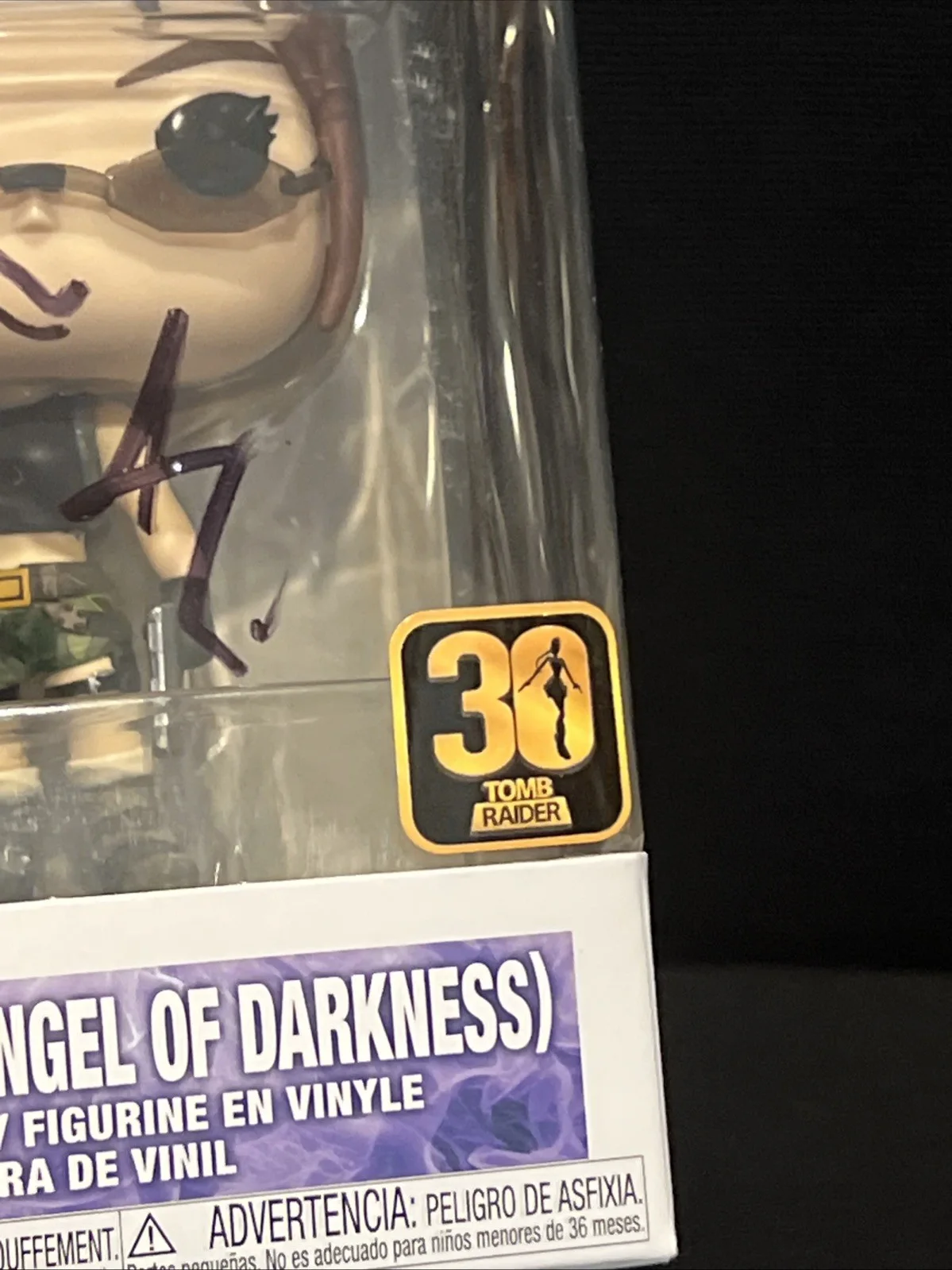 Angelina Jolie — Angelina Jolie Signed Autograph Lara Croft Funko Pop 30Th PSA/DNA Authentic, изображение 3