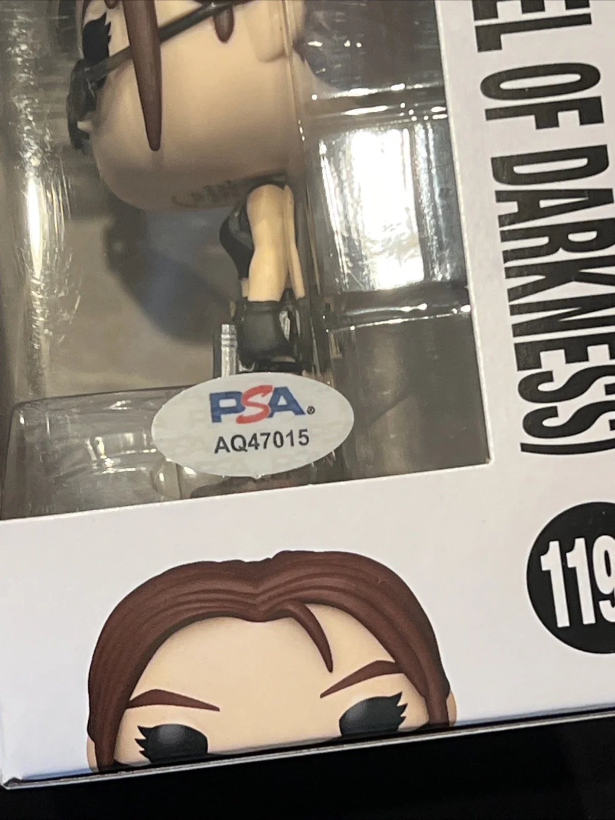 Angelina Jolie — Angelina Jolie Signed Autograph Lara Croft Funko Pop 30Th PSA/DNA Authentic, изображение 4