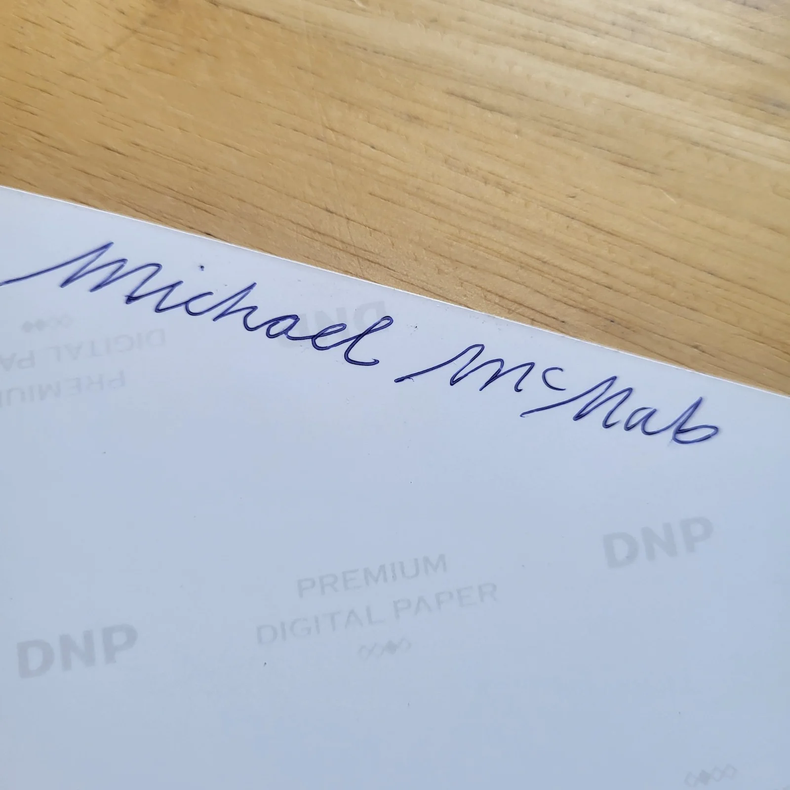 Michael McNab — Michael McNab Nightmare On Elm Street Freddy's Dead Hand Signed 4x6 Autograph AA, image 3