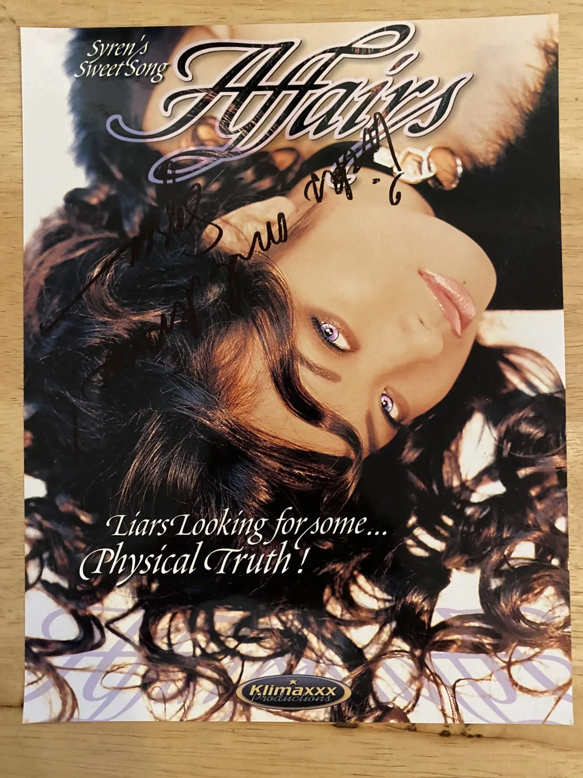 SYREN — SYREN SEXY SIGNED (UPSIDE DOWN) 8.5 x 11 PROMO SHEET ADULT FILM STAR