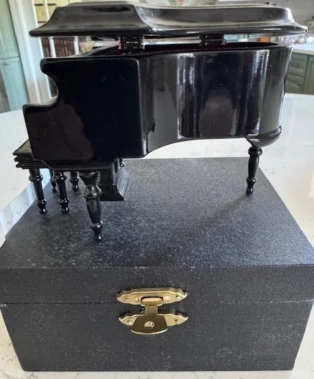 Billy Joel "The Piano Man" Signed Miniature Piano BAS Beckett - Free Shipping!, image 3