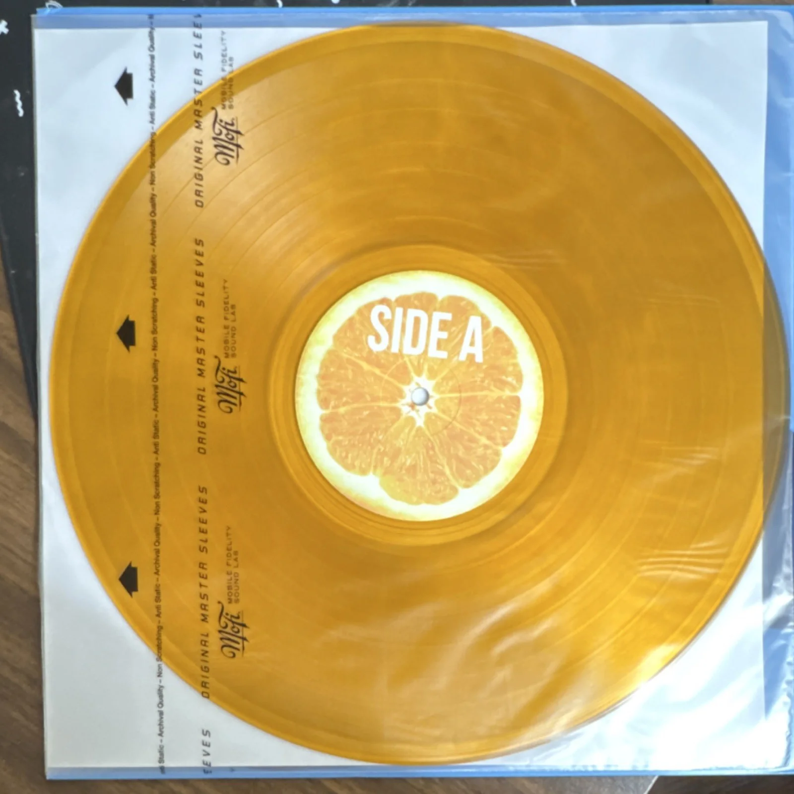 The Happy Fits "Concentrate" Signed Music Record Autographed, изображение 3