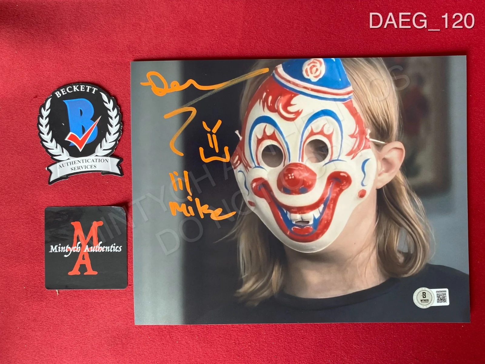 Daeg Faerch — Daeg Faerch autographed signed 8x10 photo Rob Zombie Halloween Beckett COA