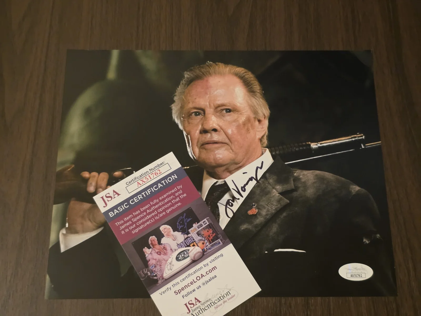 Jon Voight — Jon Voight Signed 8x10 Photo JSA COA Autograph Holes Transformers, image 2