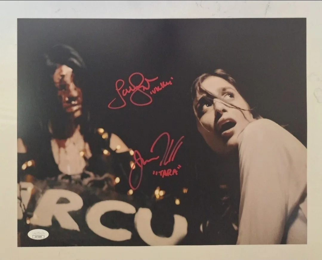 SAMANTHA SCAFFIDI & JENNA KANELL Signed "Terrifier" 11x14 Movie Photo JSA COA MT, изображение 2