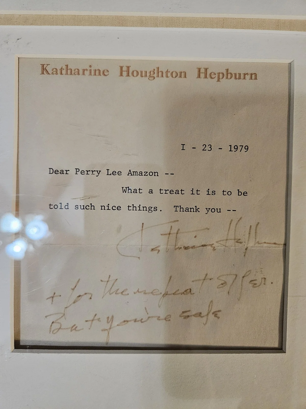 Katharine Hepburn — Framed Katharine Hepburn Signed Letter 1979 Disney Guarantee Of Authenticity, image 4