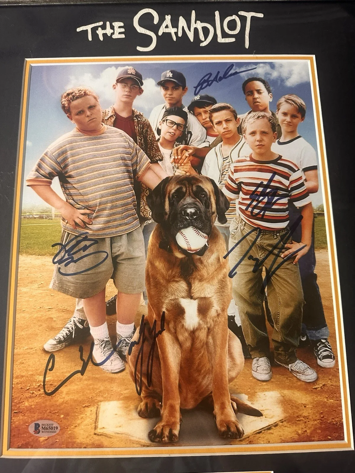 Marty York, Shane Obedzinski, Chauncey Leopardi, Victor DiMattia — The Sandlot Cast Signed Framed & Matted Photo Beckett Witnessed, изображение 2