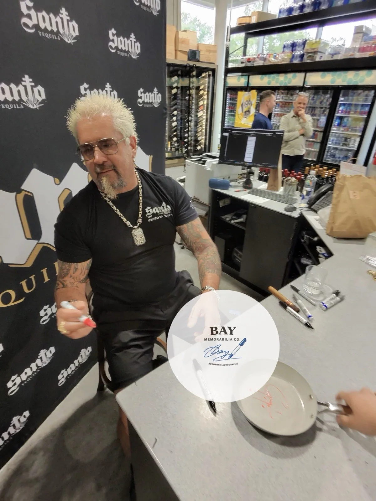 GUY FIERI SIGNED CHEF’S FRYING PAN ‘FLAVORTOWN’ EXACT PROOF, image 2
