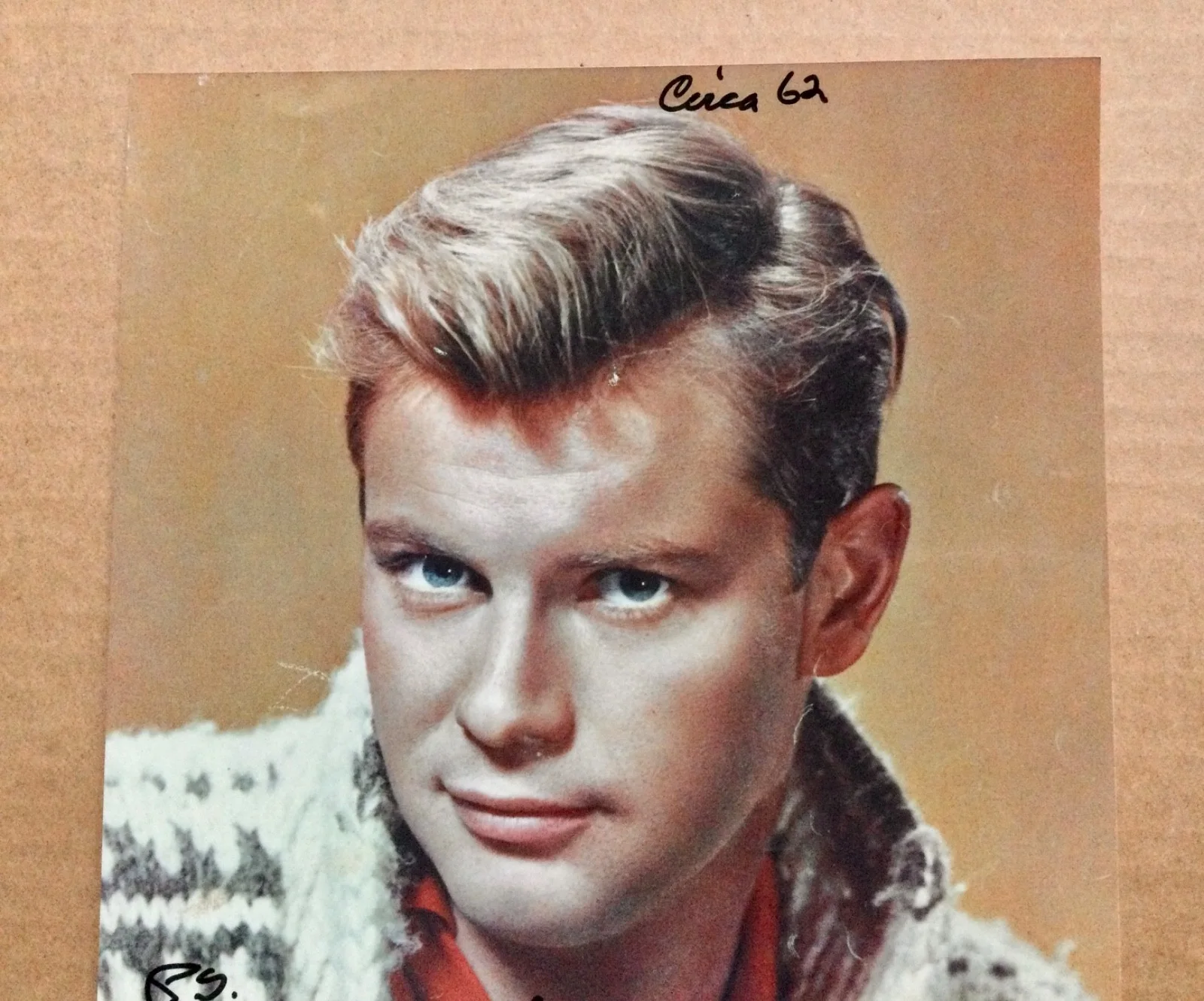 Troy Donahue — Troy Donahue (1936-2001) Signed Autographed glossy 8x10 glossy portrait., image 2