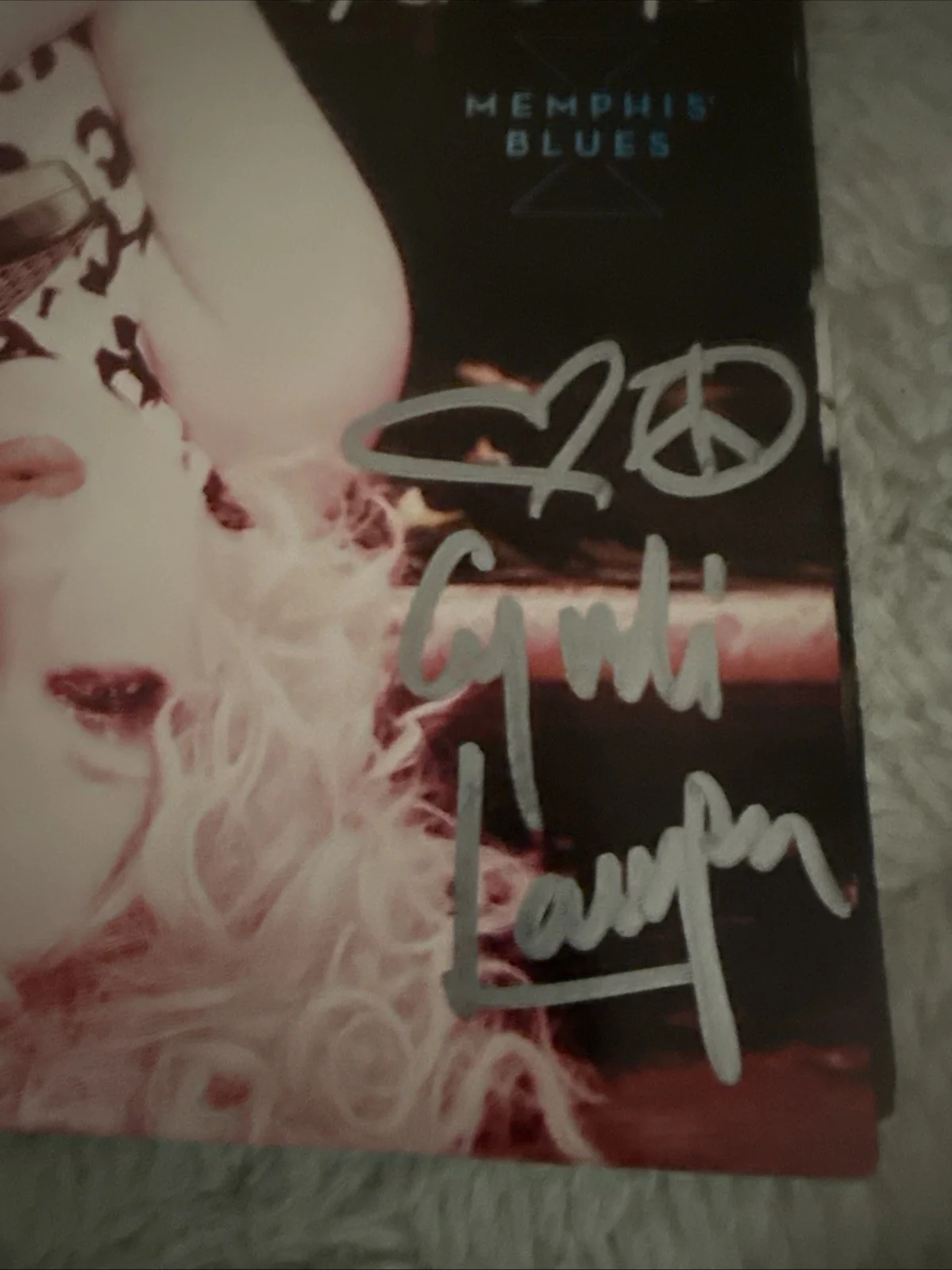 CYNDI LAUPER — Cyndi Lauper Signed Autographed "Memphis Blues" CD, image 2