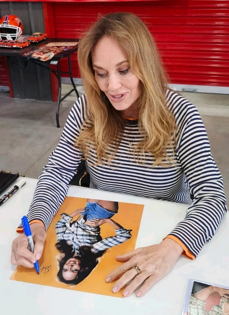 Catherine Bach Dukes of Hazzard Daisy signed autographed 11x14 photo. Beckett, изображение 4
