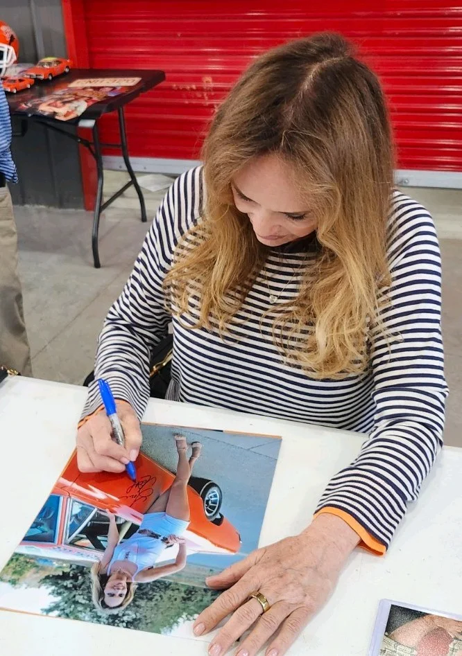 Catherine Bach Dukes of Hazzard Daisy signed autographed 11x14 photo. Beckett, изображение 4