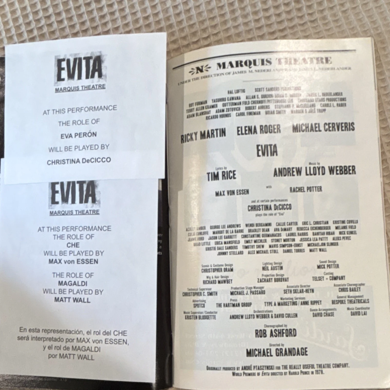 Evita Original Signed Playbill Marquis Theatre Autographed w/ Ticket Stub, изображение 3