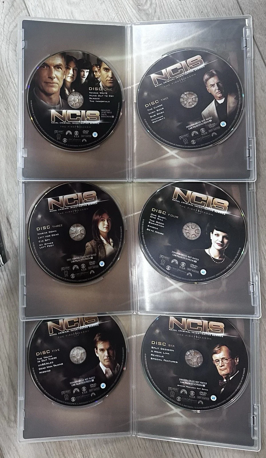Mark Harmon — MARK HARMON Signed NCIS SEASON 1 DVD Box Set Beautiful Full Signature Autograph, изображение 4