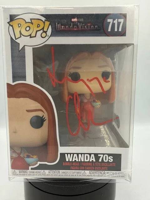 Elizabeth Olsen — Elizabeth Olsen Signed Wanda 70's Wandavision Funko Pop 717 Beckett Witnessed
