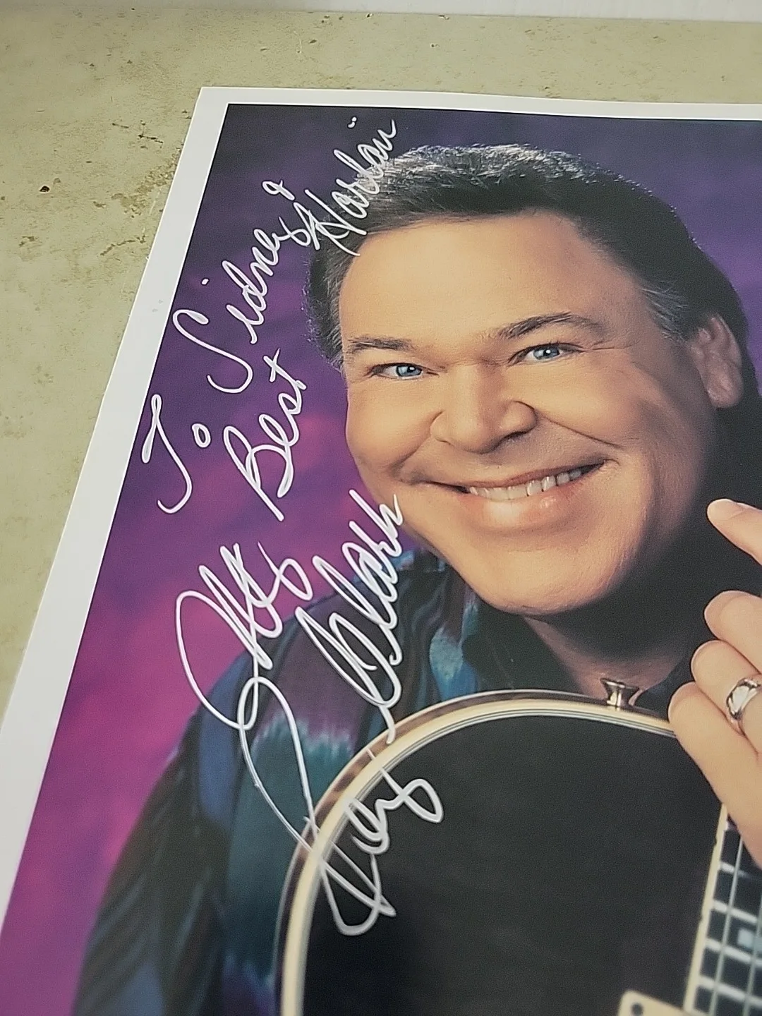 ROY CLARK Autographed Signed Promo Photo Color with Guitar Country Music, изображение 2