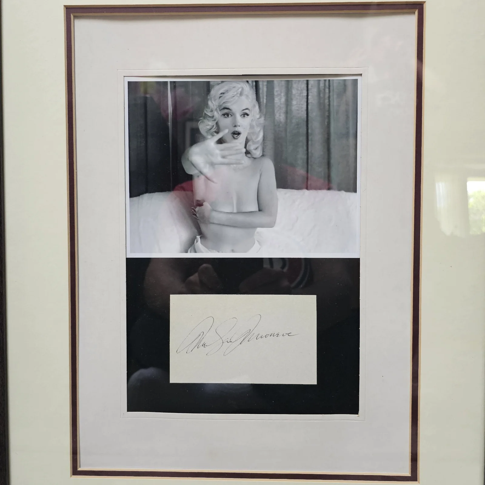 Marilyn Monroe — Marilyn Monroe Authentic Hand Signed Autograph -COA -Framed, image 4