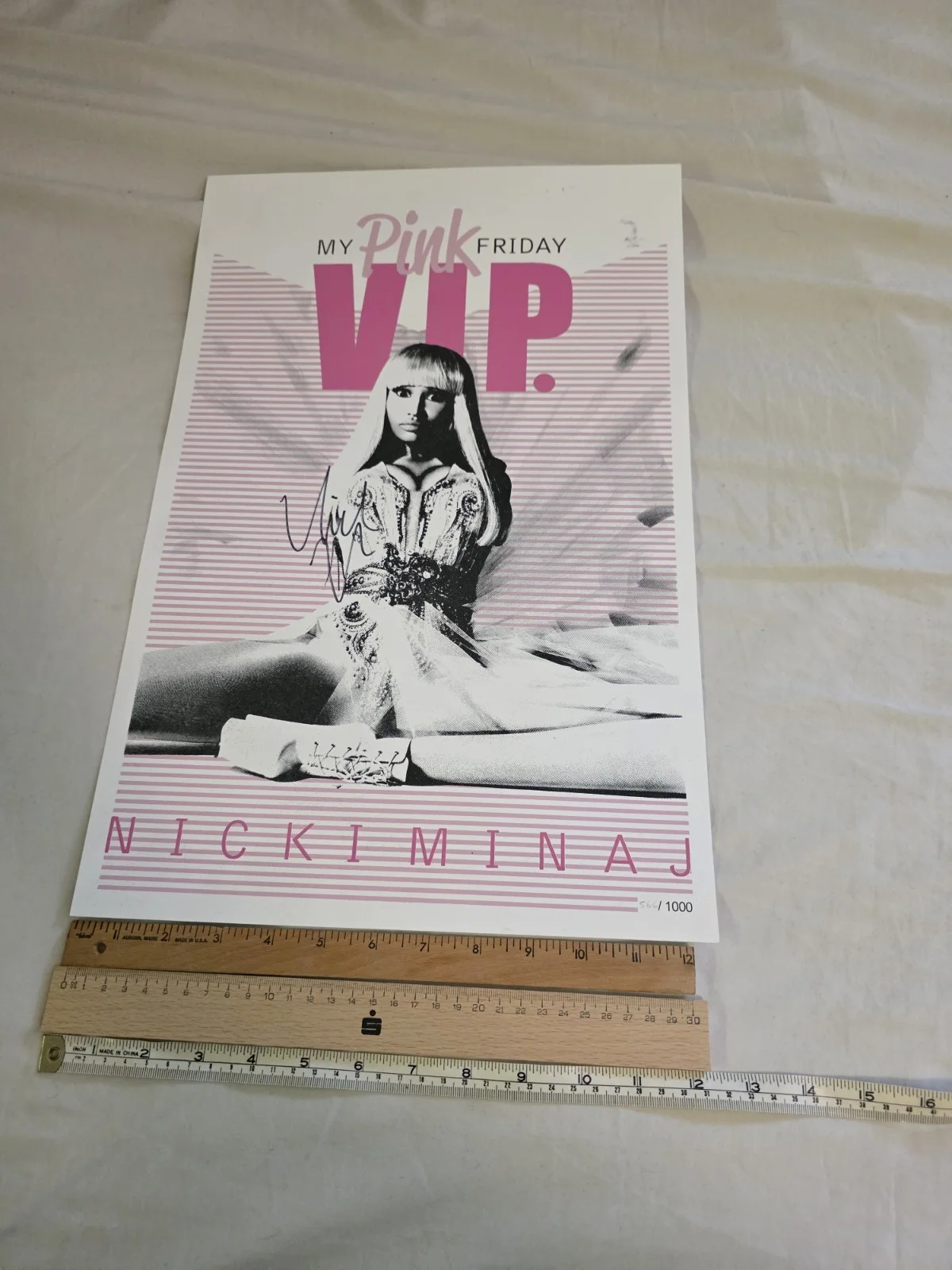 NICKI MINAJ - 2011 MY PINK FRIDAY VIP POSTER - SIGNED/AUTOGRAPHED - RARE, изображение 2