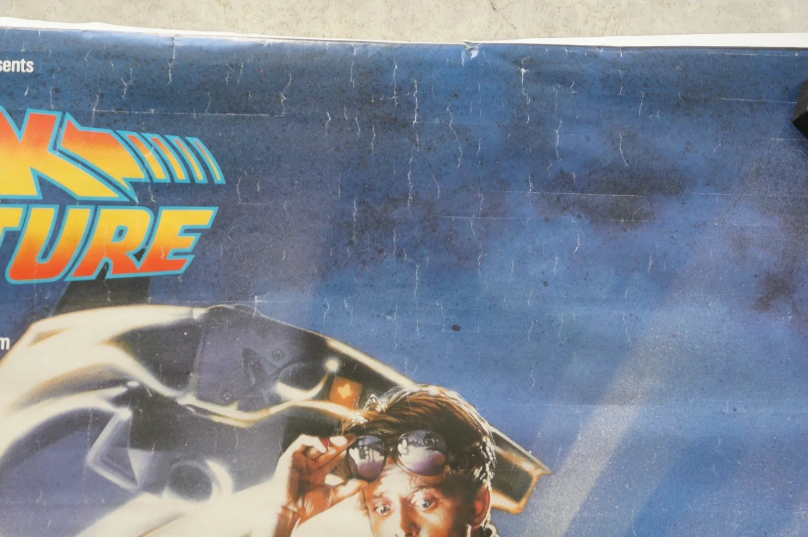 ORIGINAL BACK TO THE FUTURE POSTER FROM 1985 - STEVEN SPIELBERG / MICHAEL J FOX, изображение 2