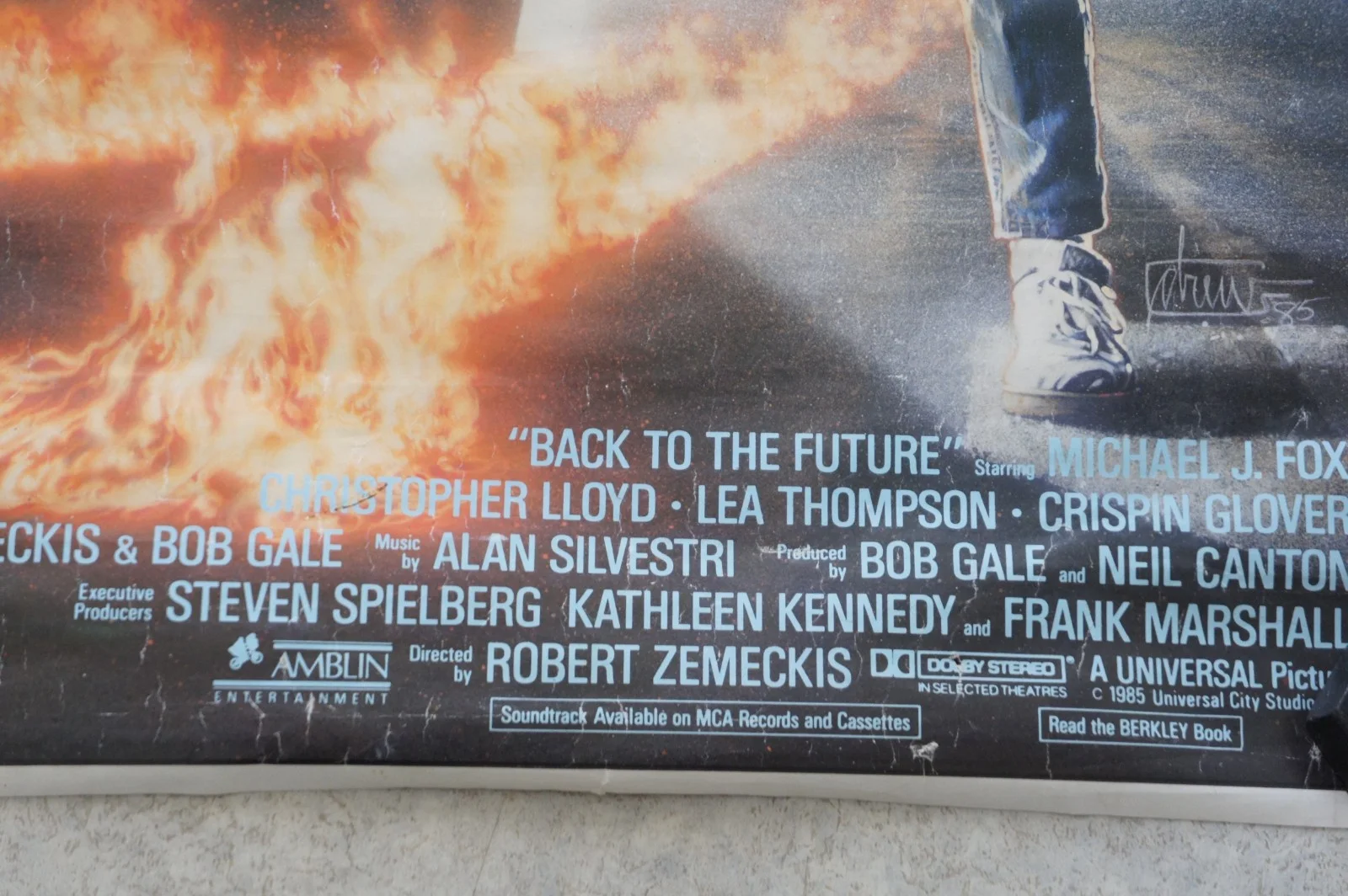 ORIGINAL BACK TO THE FUTURE POSTER FROM 1985 - STEVEN SPIELBERG / MICHAEL J FOX, изображение 3