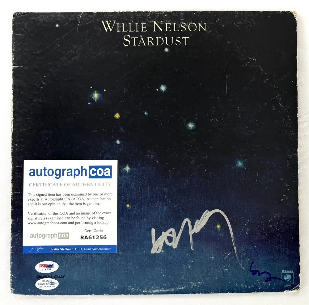 Willie Nelson — Willie Nelson Signed Autograph Stardust Album Vinyl Record LP w/ PSA COA, image 2