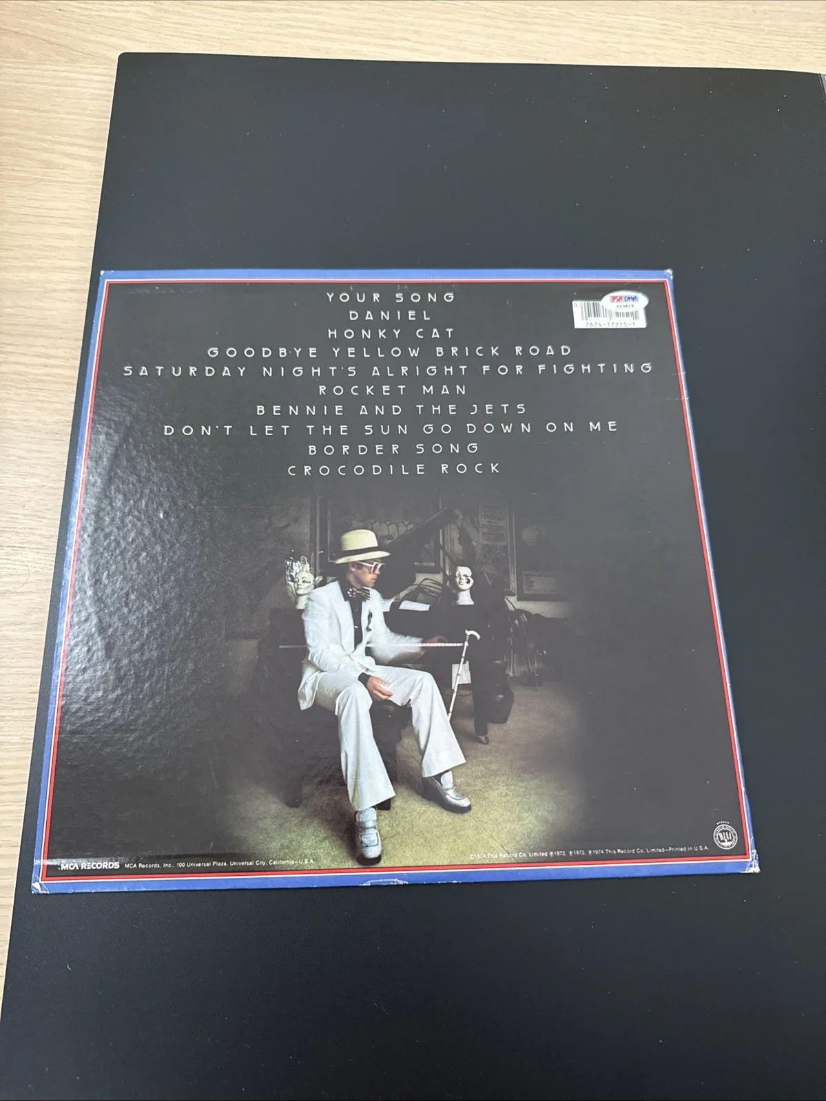 Elton John Signed Greatest Hits Vinyl Album PSA DNA COA, изображение 4