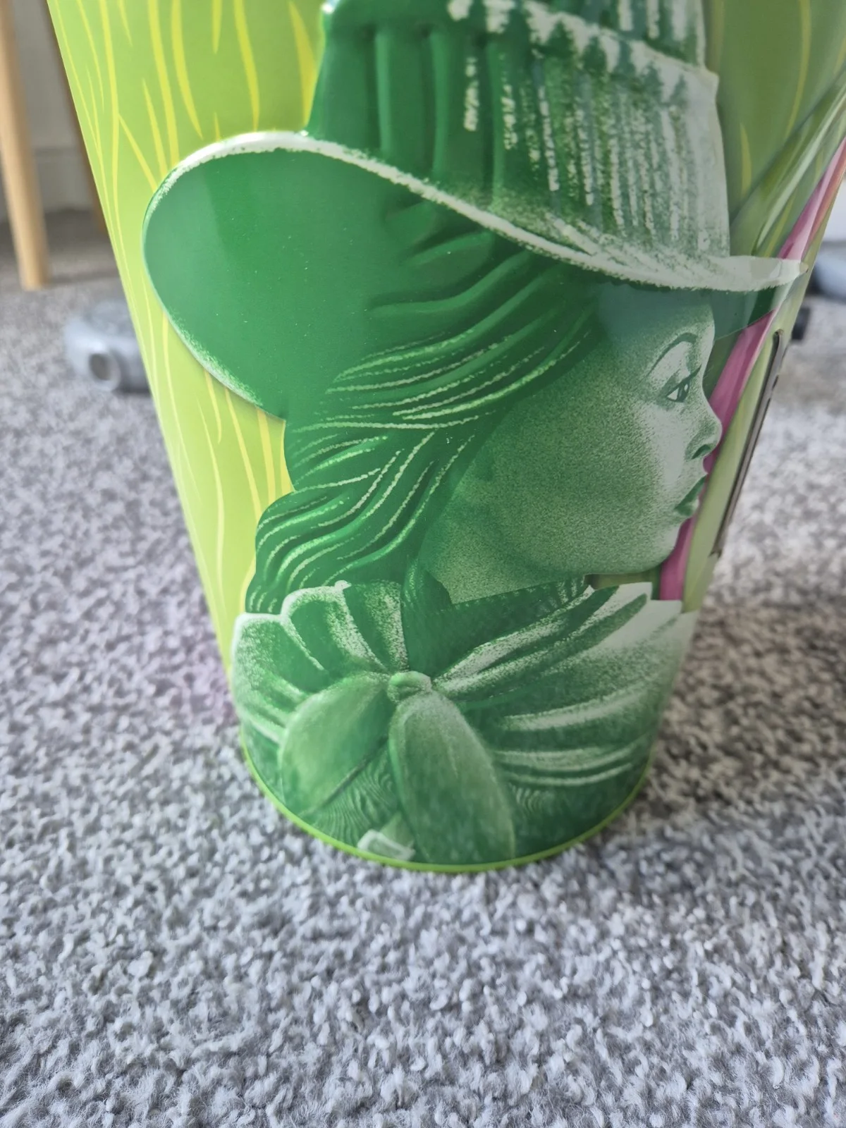 Official WICKED Movie Popcorn Bucket Tin - Elphaba & Glinda Split Design (2024), image 3