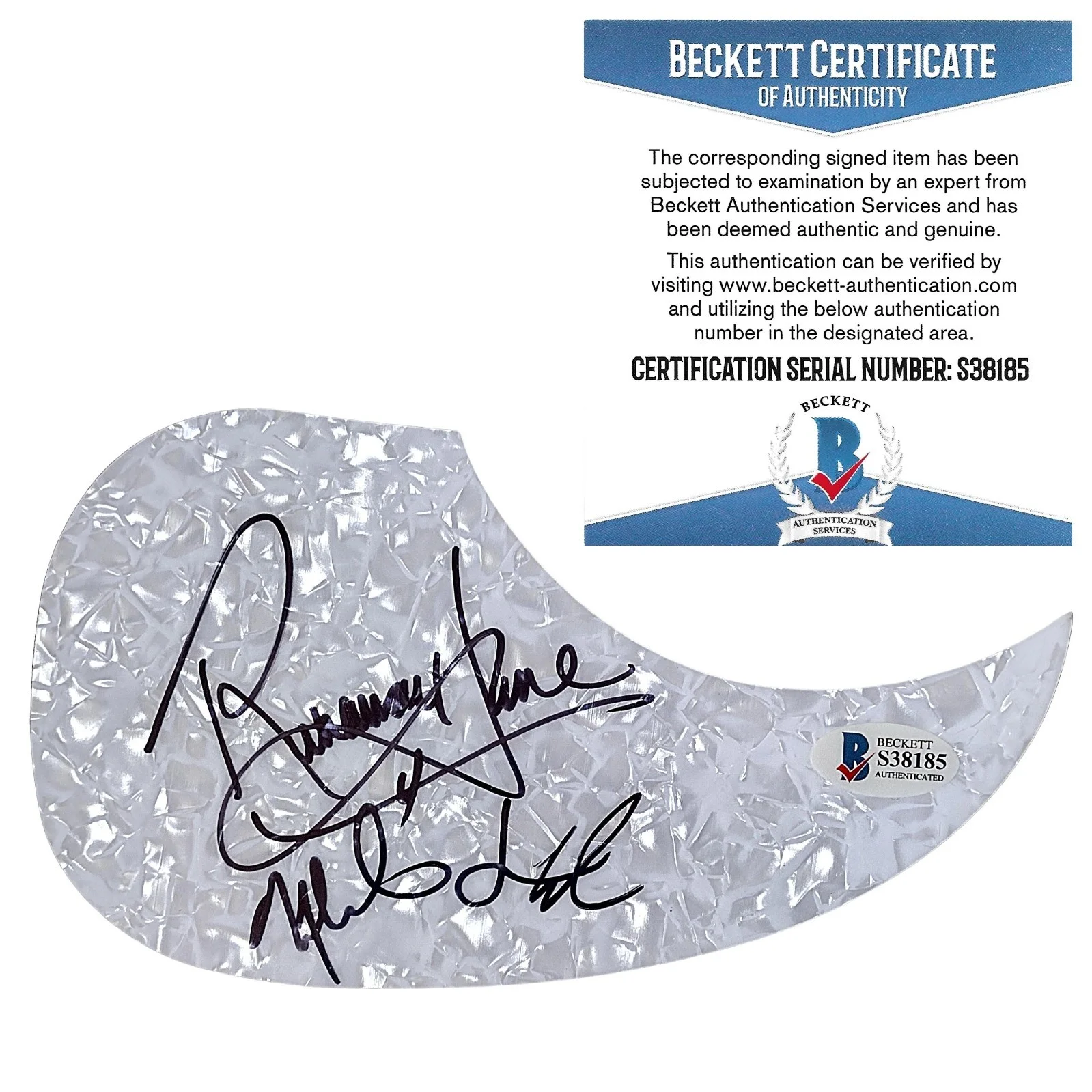 Hannah Mulholland, Jennifer Wayne — Runaway June Signed Pearl Acoustic Guitar Pickguard Beckett COA Country Music, изображение 2