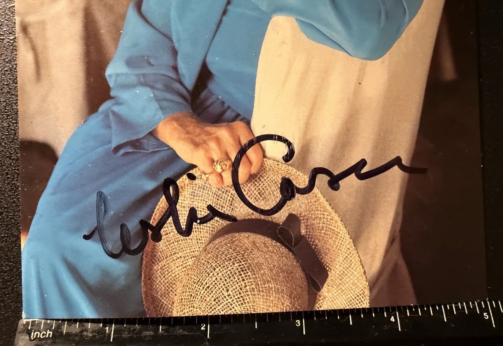 Actress LESLIE CARON Signed 5x7” Photo autograph, изображение 2